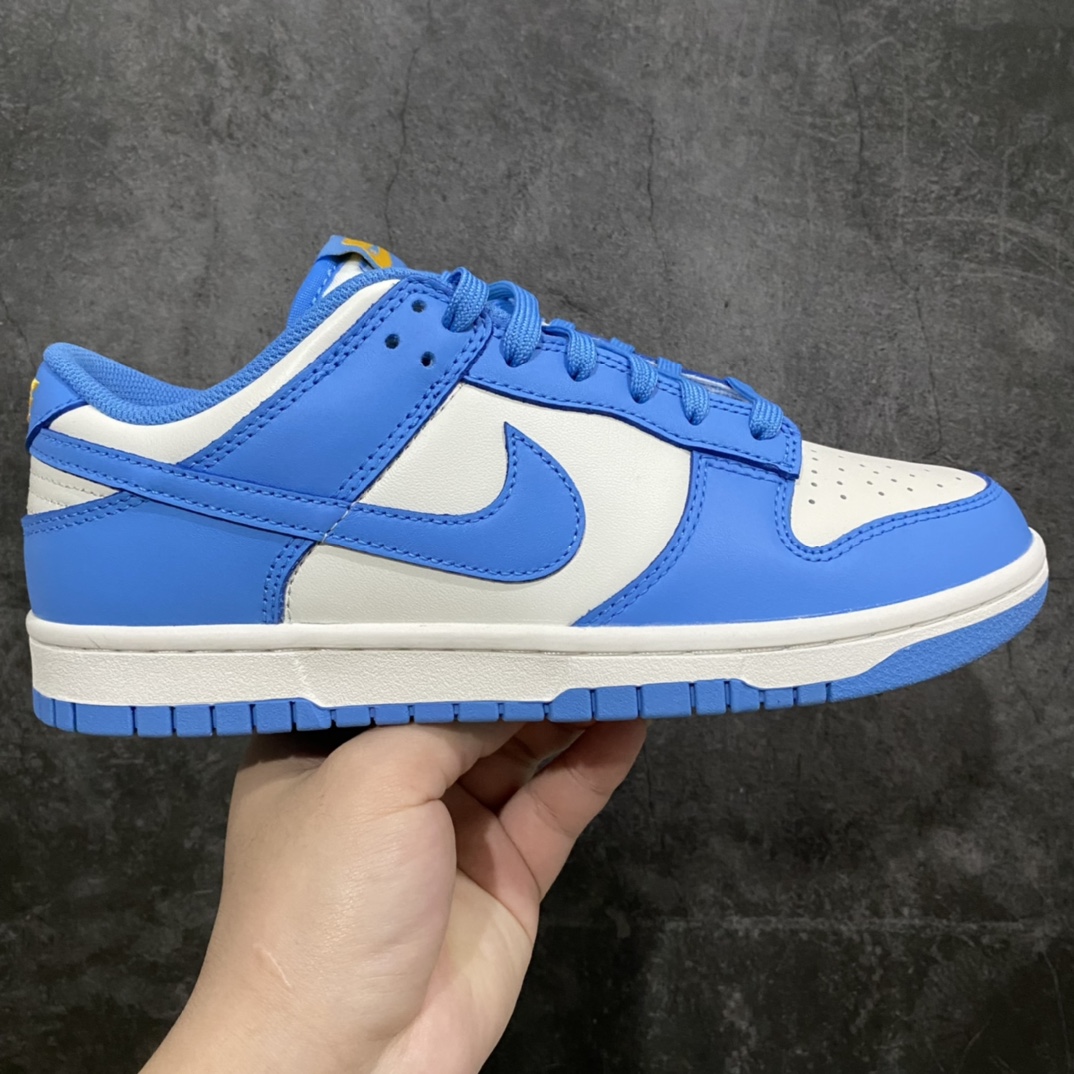 YT版本(外面也叫VT越南版) Dunk Low北卡蓝 DD1503-100 终极鞋型改进版 鞋头弧度和 后跟鞋型改到完美 皮料采用同步正品的原厂Sadesa头层皮 皮质毛孔细节和zp完全一致,裁边清洁度干净无瑕,市场第一梯队的高端版,可对比各字母版本! 价格优势 可零售高价的版本‼️ 尺码:36-46-选品中心