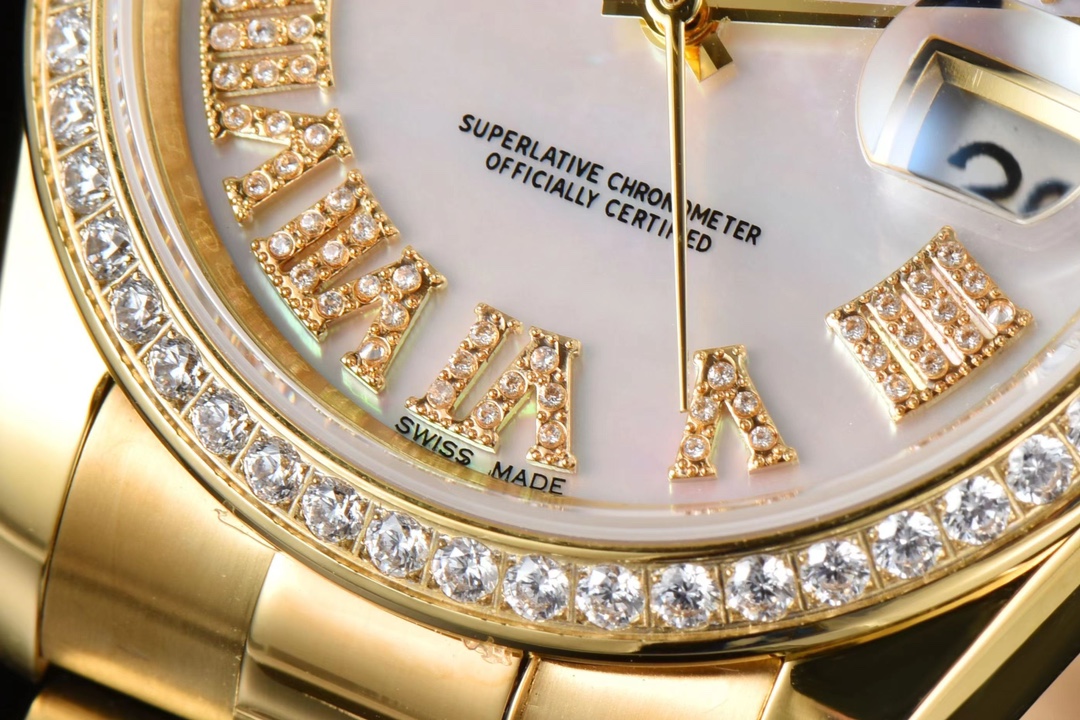 劳力士 天空之作星期日历型系列(m228239-0055) “真陨石”腕表