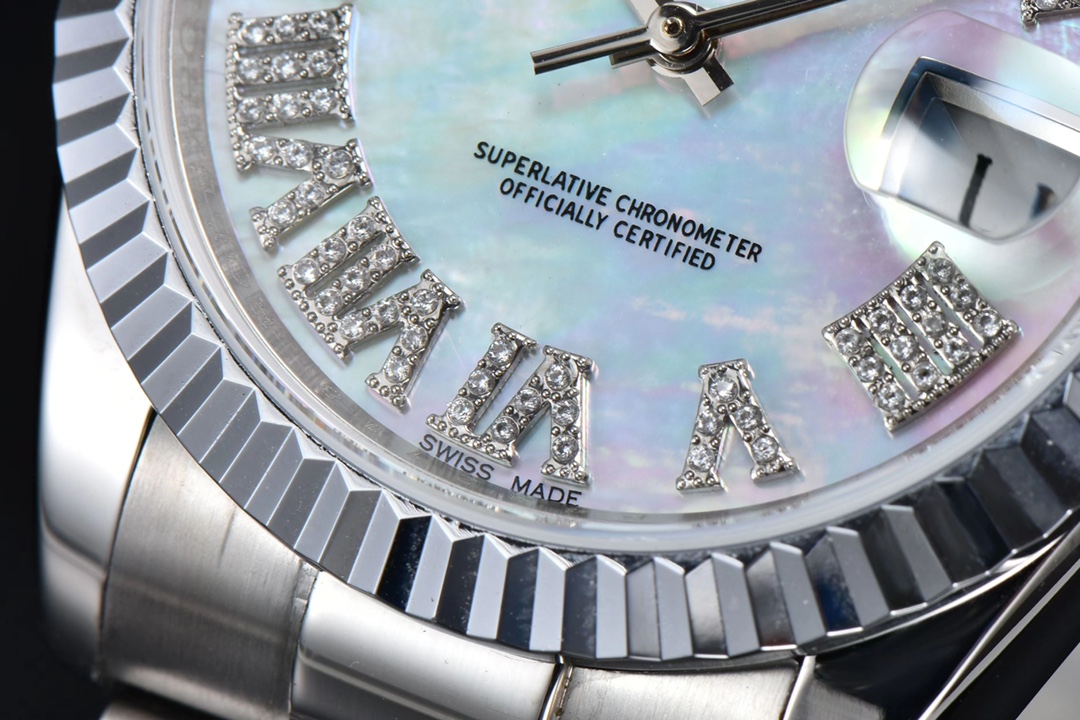 劳力士 天空之作星期日历型系列(m228239-0055) “真陨石”腕表