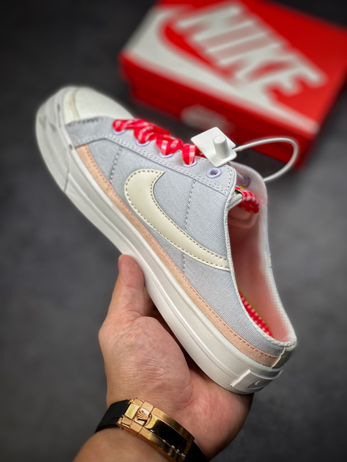 140 Nike Court Legacy Canvas Mule 学院产物系列低帮一脚蹬休闲运动半拖露跟板鞋 DJ5058-011