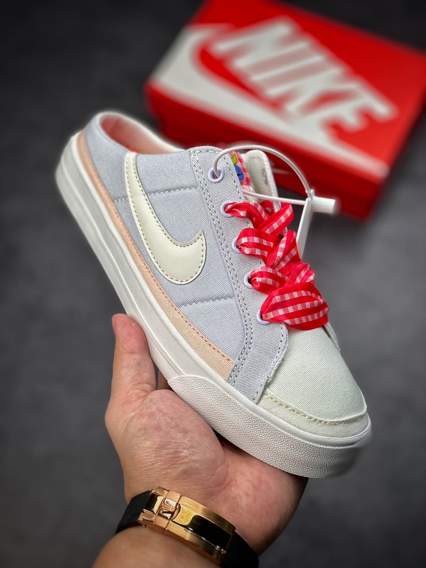 140 Nike Court Legacy Canvas Mule 学院产物系列低帮一脚蹬休闲运动半拖露跟板鞋 DJ5058-011