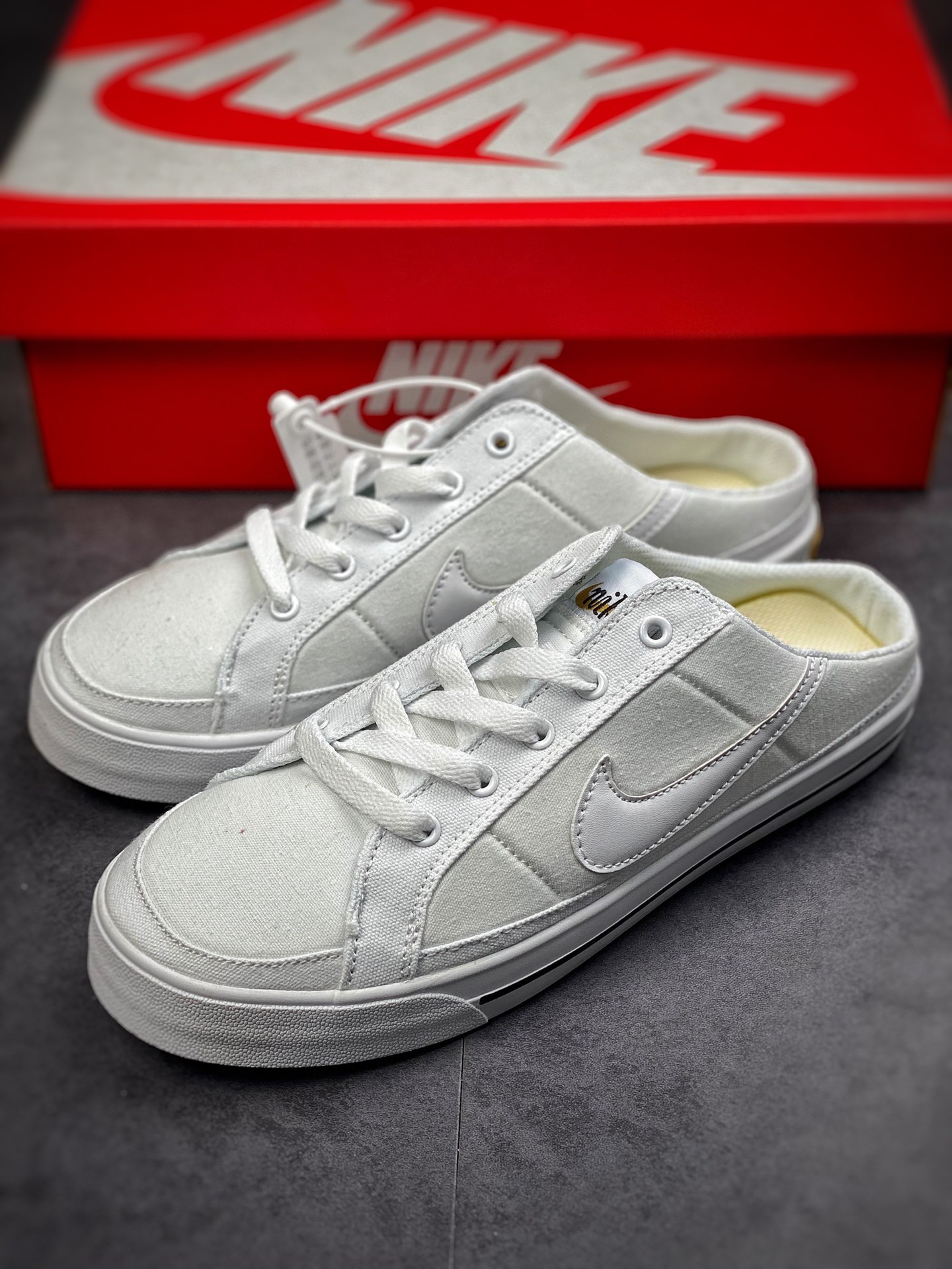 140 Nike Court Legacy Canvas Mule 学院产物系列低帮一脚蹬休闲运动半拖露跟板鞋DB3970-100