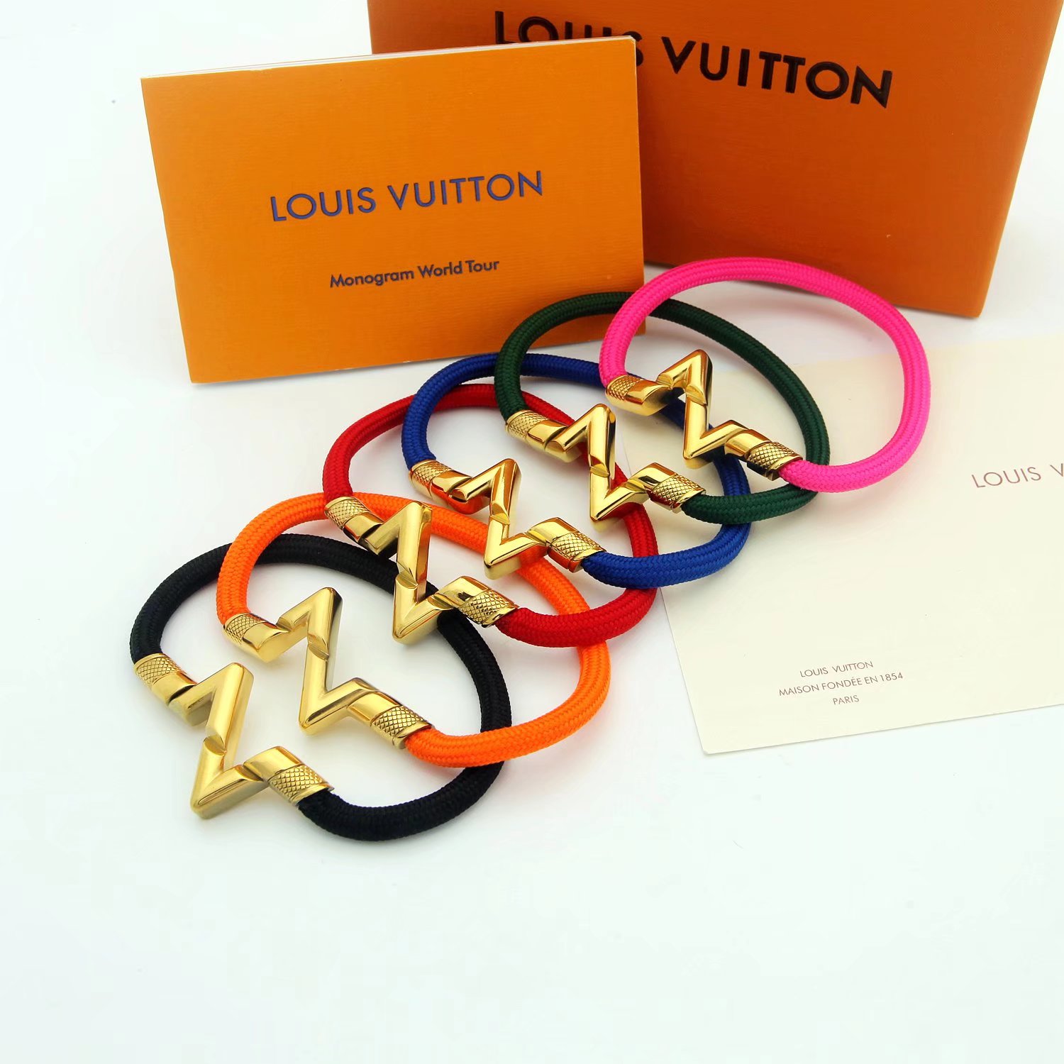 Louis Vuitton Jewelry Bracelet Gold