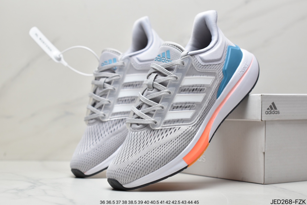 150 阿迪达斯Adidas EQ21 RUN 复古跑鞋 鞋身材质为全网眼面料