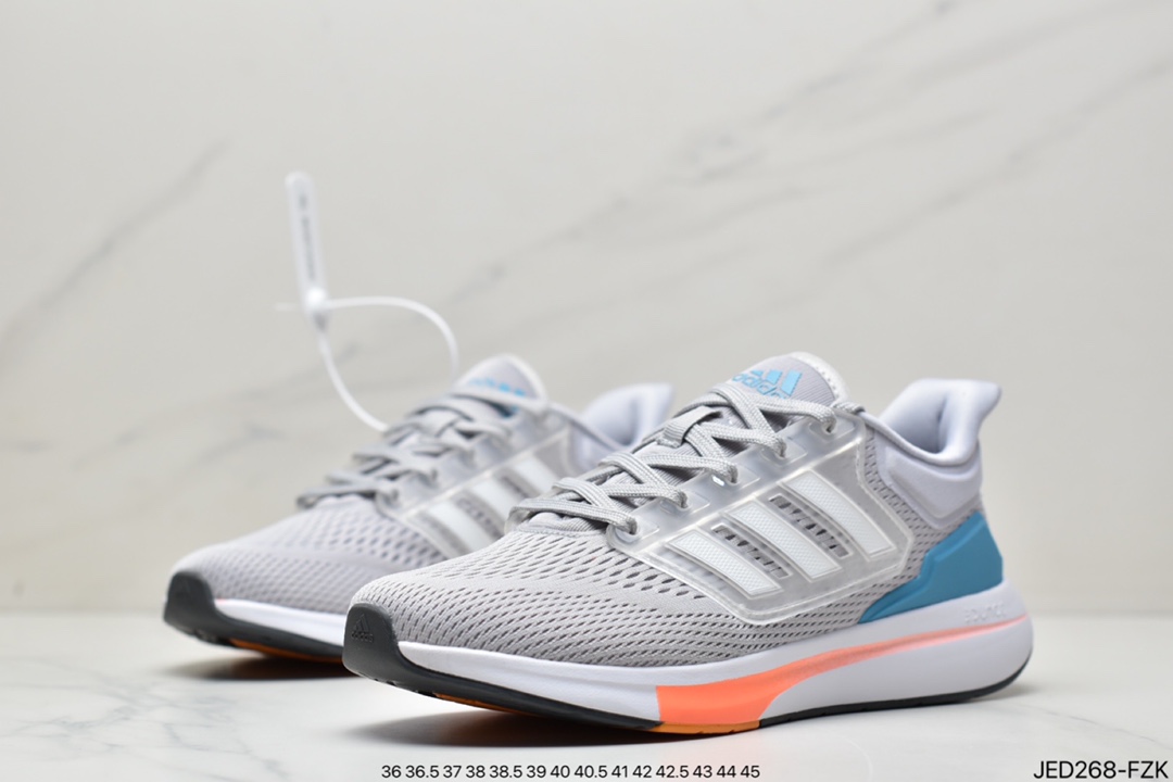 150 阿迪达斯Adidas EQ21 RUN 复古跑鞋 鞋身材质为全网眼面料