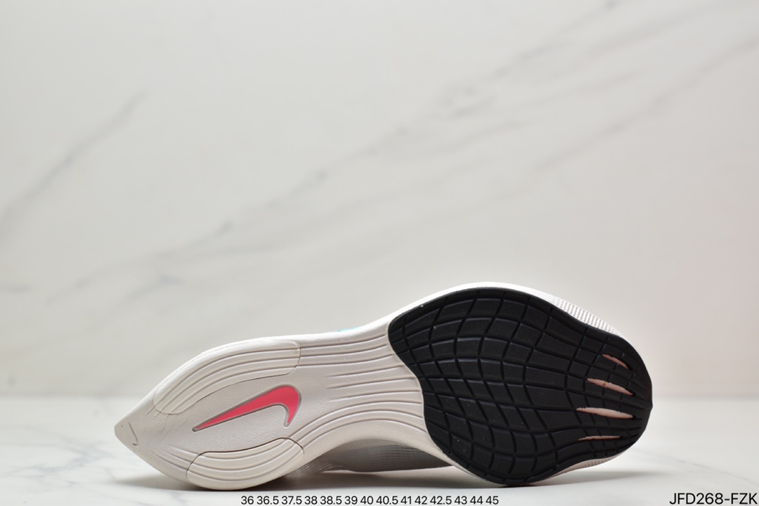 170 耐克Nike ZoomX Vaporfly Next% 马拉松跑步鞋鞋面观CU4111
