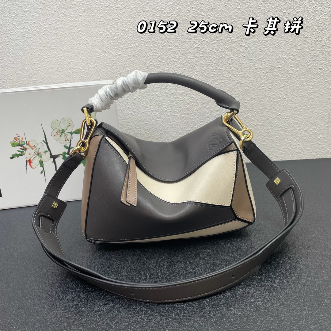 [Loewe Women