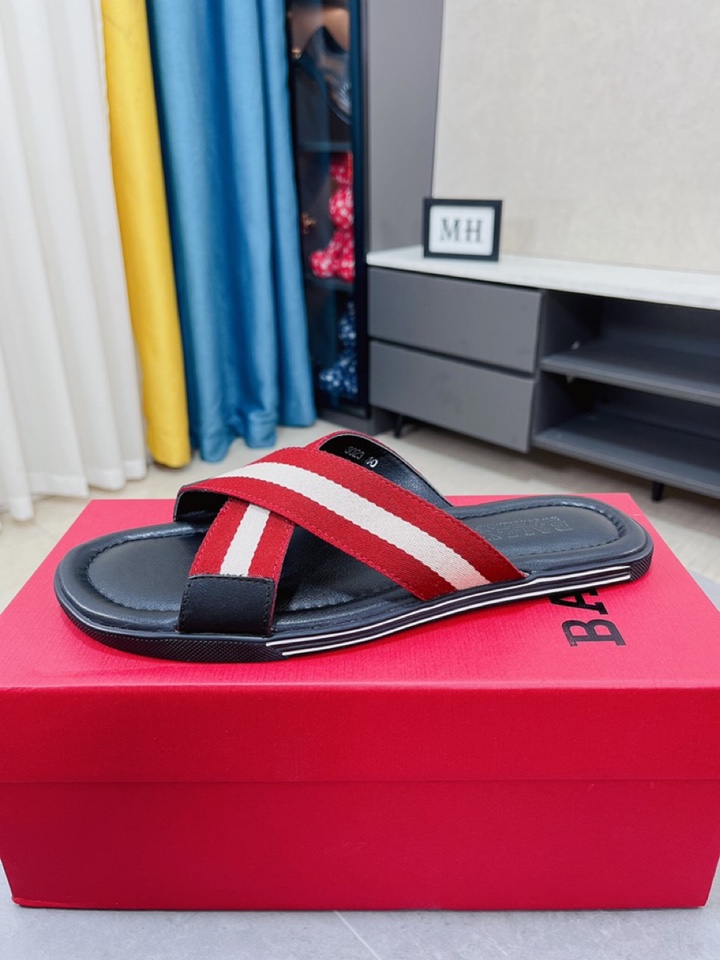 H0  巴利 Bally  🔥专柜同步，品牌织带交叉人字拖鞋💥采用牛皮拼品牌织带 金典配色🌟红咖✨黑咖💫，楦型原版调试大货对原版✨标准