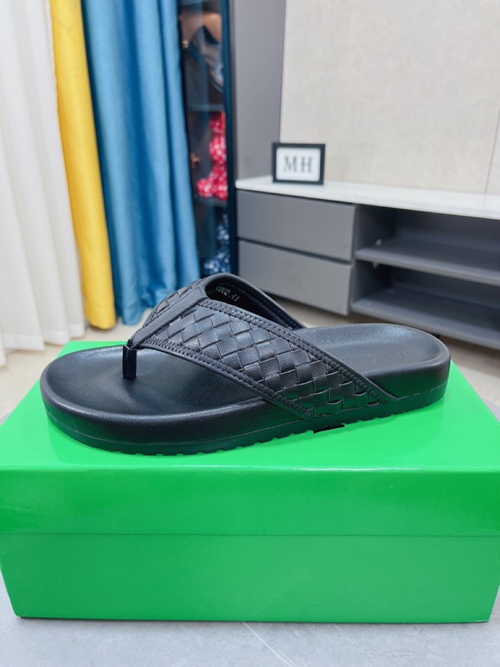 I0  Bottega Veneta   男士时尚休闲拖鞋，原版复刻，采用进口牛皮编织制作，原版复刻橡胶大底，潮流时尚，穿着舒适