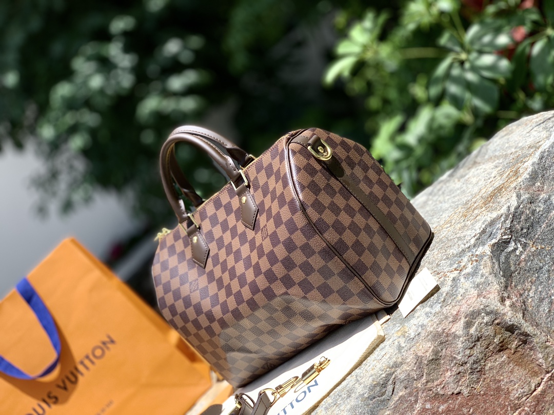 🌼 n41367尺寸30 x 21 x 17 CM 棕色棋盘格。真正的全原装！海外原厂渠道，纯正血统！每