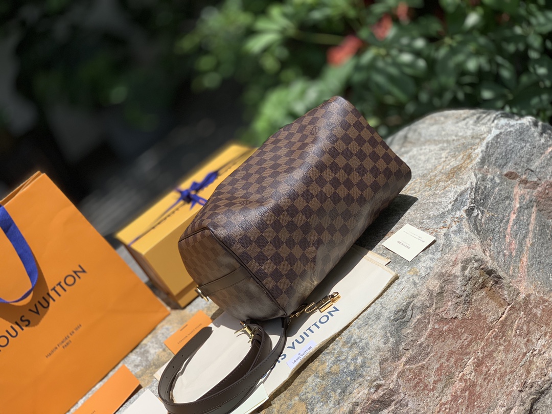 🌼 n41367尺寸30 x 21 x 17 CM 棕色棋盘格。真正的全原装！海外原厂渠道，纯正血统！每