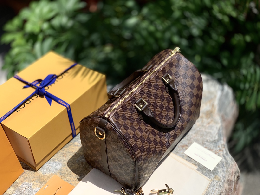 🌼 n41367尺寸30 x 21 x 17 CM 棕色棋盘格。真正的全原装！海外原厂渠道，纯正血统！每