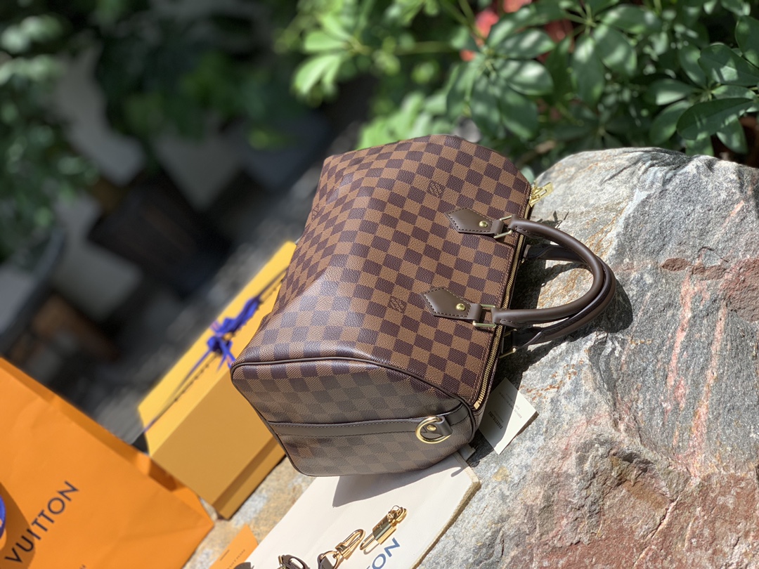 🌼 n41367尺寸30 x 21 x 17 CM 棕色棋盘格。真正的全原装！海外原厂渠道，纯正血统！每