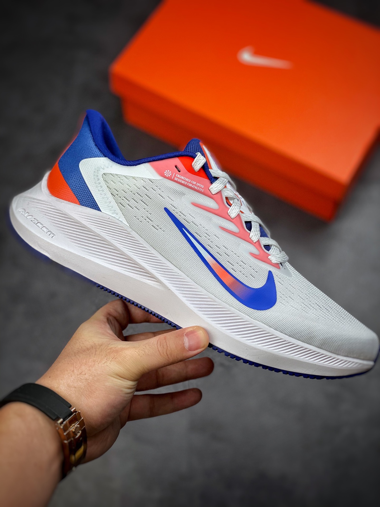 180 Nike Air Zoom Winflo 7代 网透面气训跑练步鞋 DN4242-141