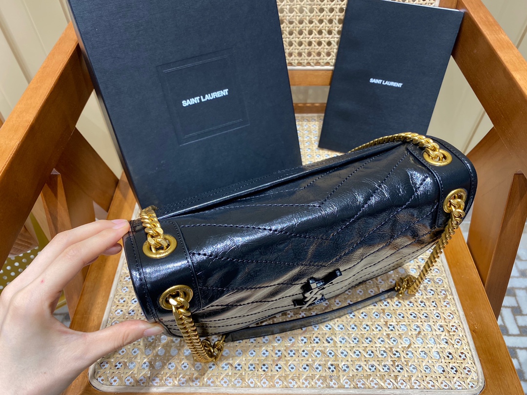 YSL 𝐍𝐢𝐤𝐢 28𝐜𝐦 邮差包 633158黑色/金链