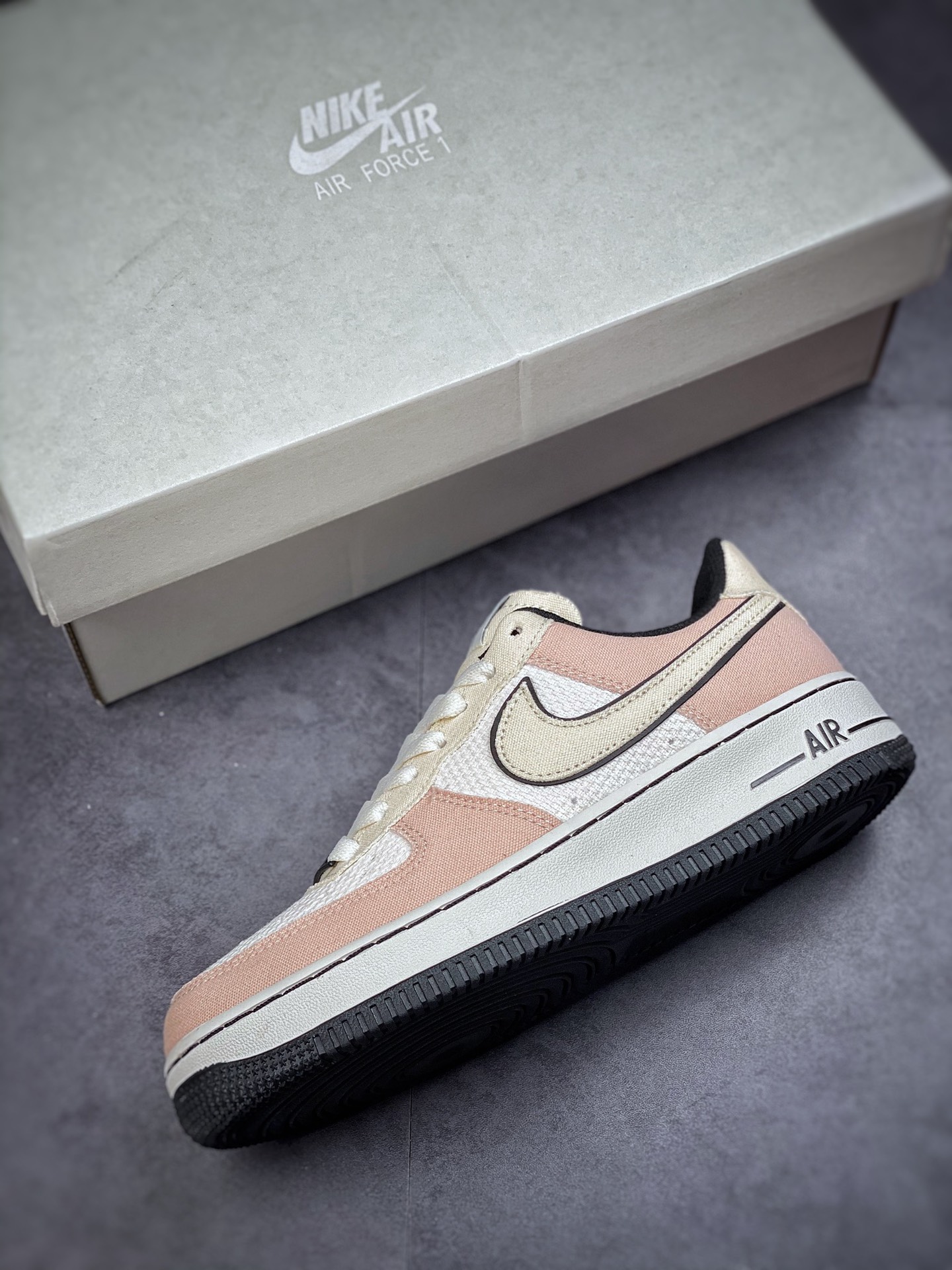 220 Nike Air Force 1 Low 07 帆布淡粉 315122-668