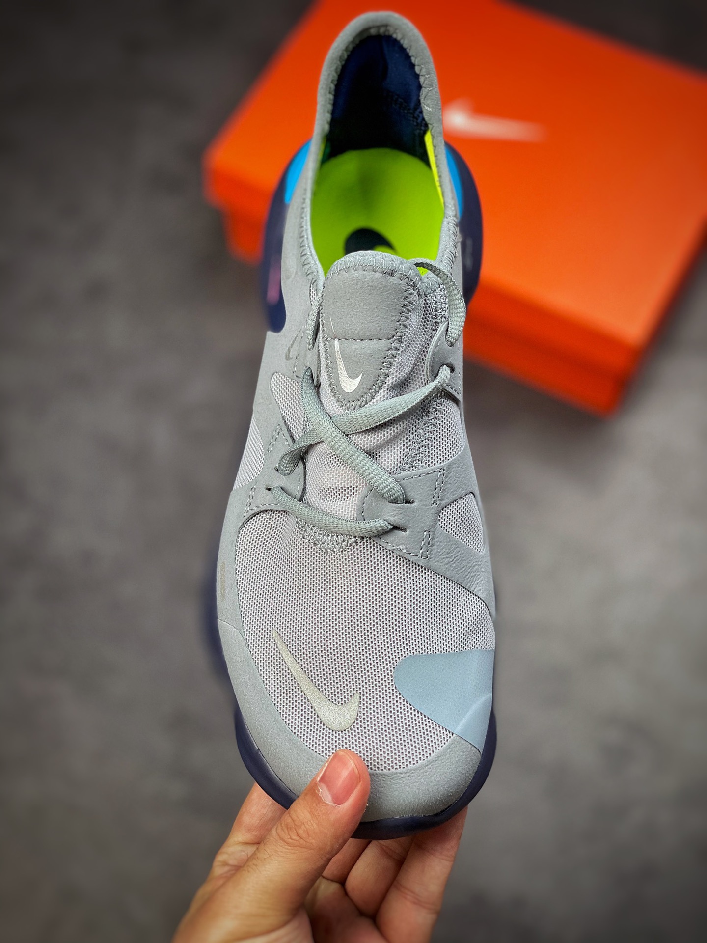 160 Nike Free RN Flyknit 赤足5.0二代轻跑鞋 AQ1289-400