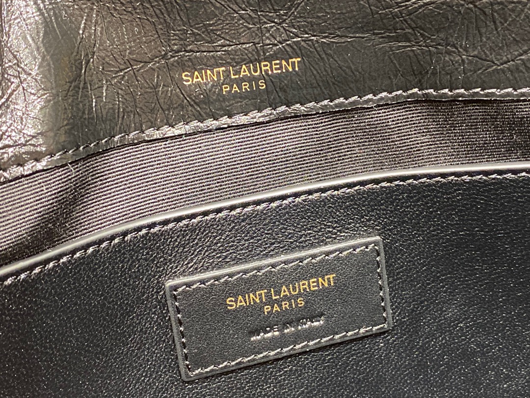 YSL 𝐍𝐢𝐤𝐢 22𝐜𝐦 邮差包 633151黑色/金链