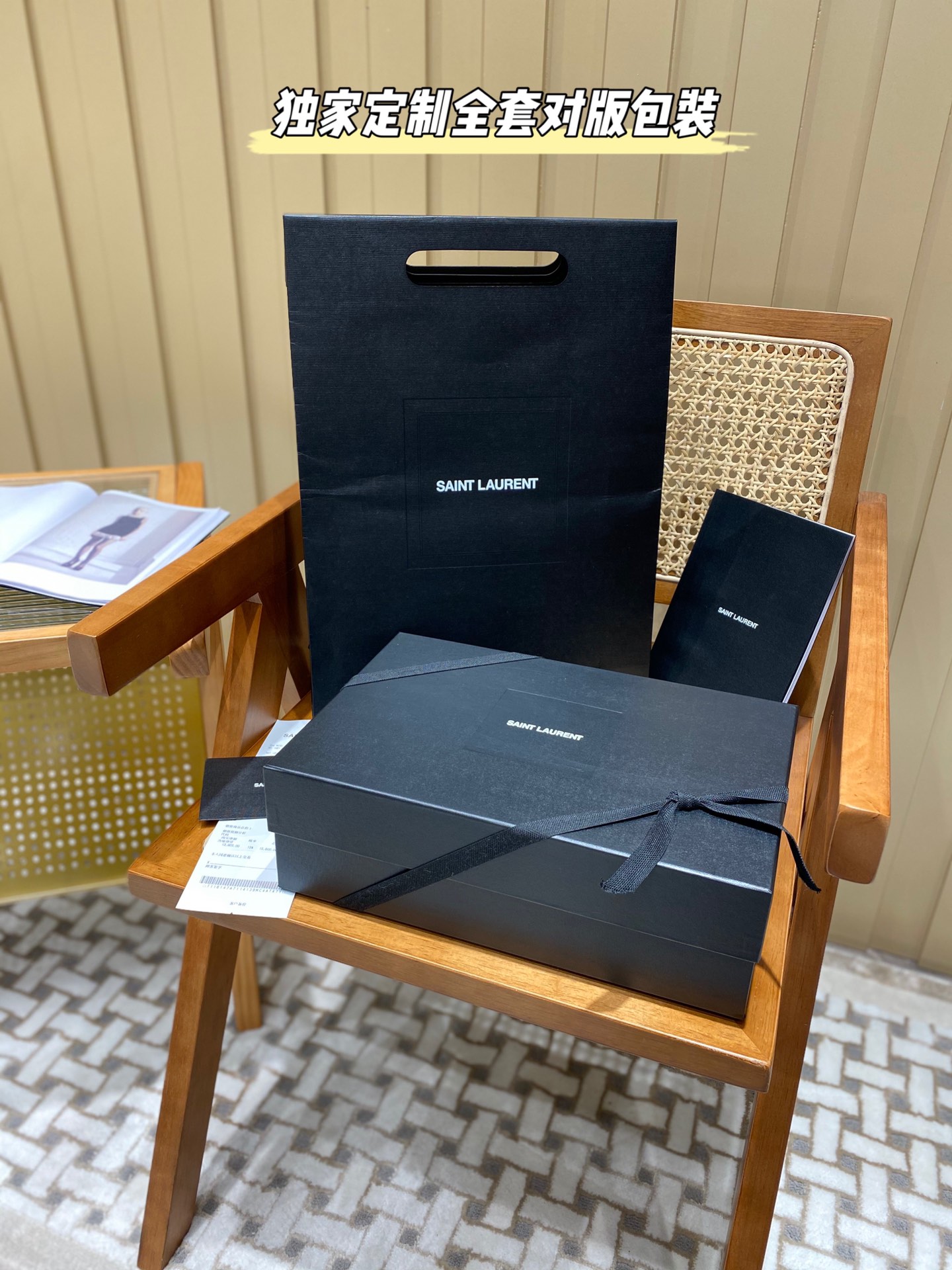 YSL 𝐍𝐢𝐤𝐢 28𝐜𝐦 邮差包 633158黑色/金链