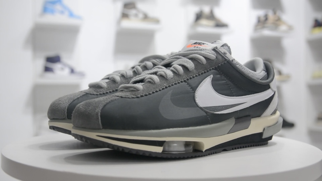 [Air Force Series]HD video appreciation SacaiNikeAirZoomCortez 4.0 "OGRoyalFuc
