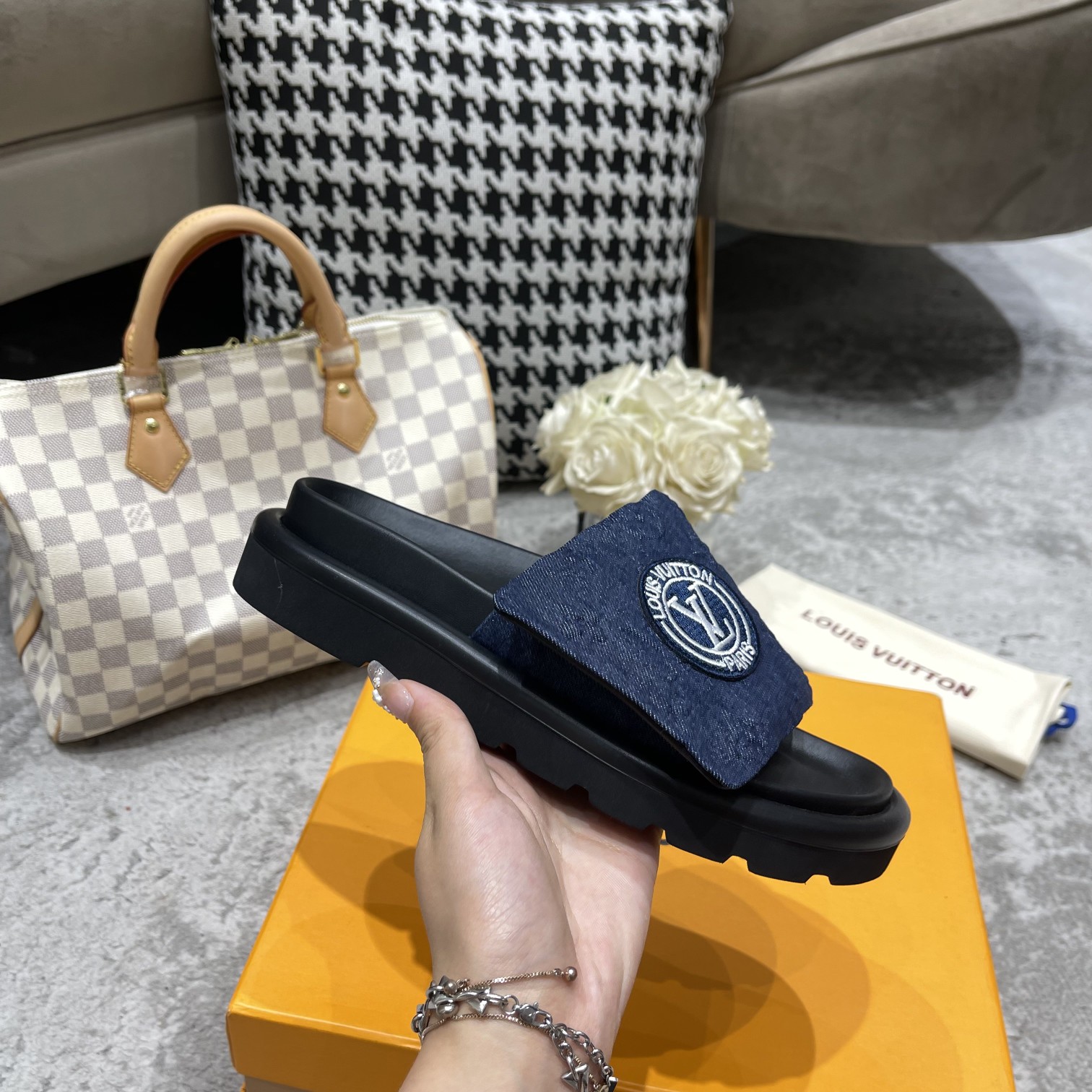 Louis Vuitton LV | 路易威登 ²⁰²2𝐬
