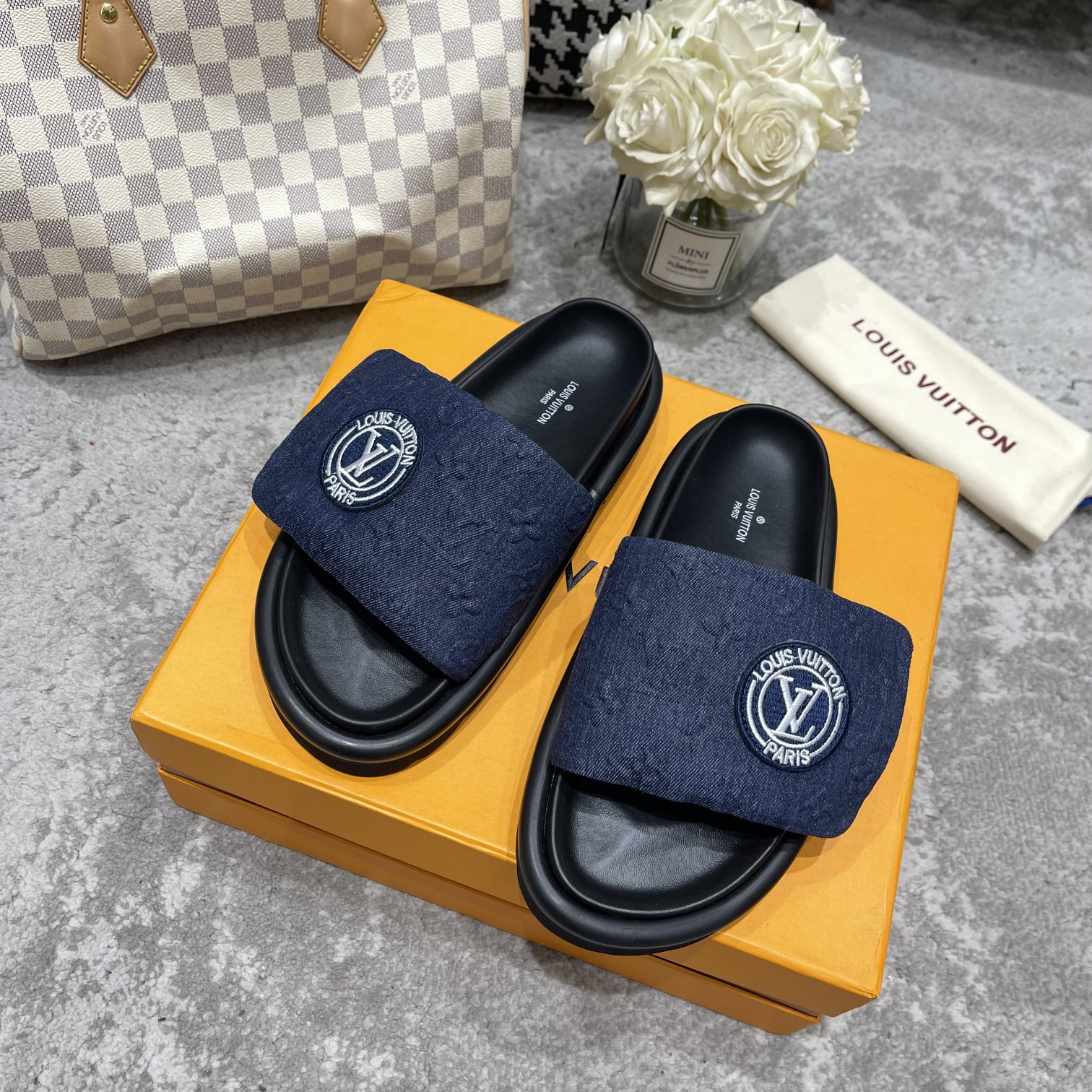 Louis Vuitton LV | 路易威登 ²⁰²2𝐬