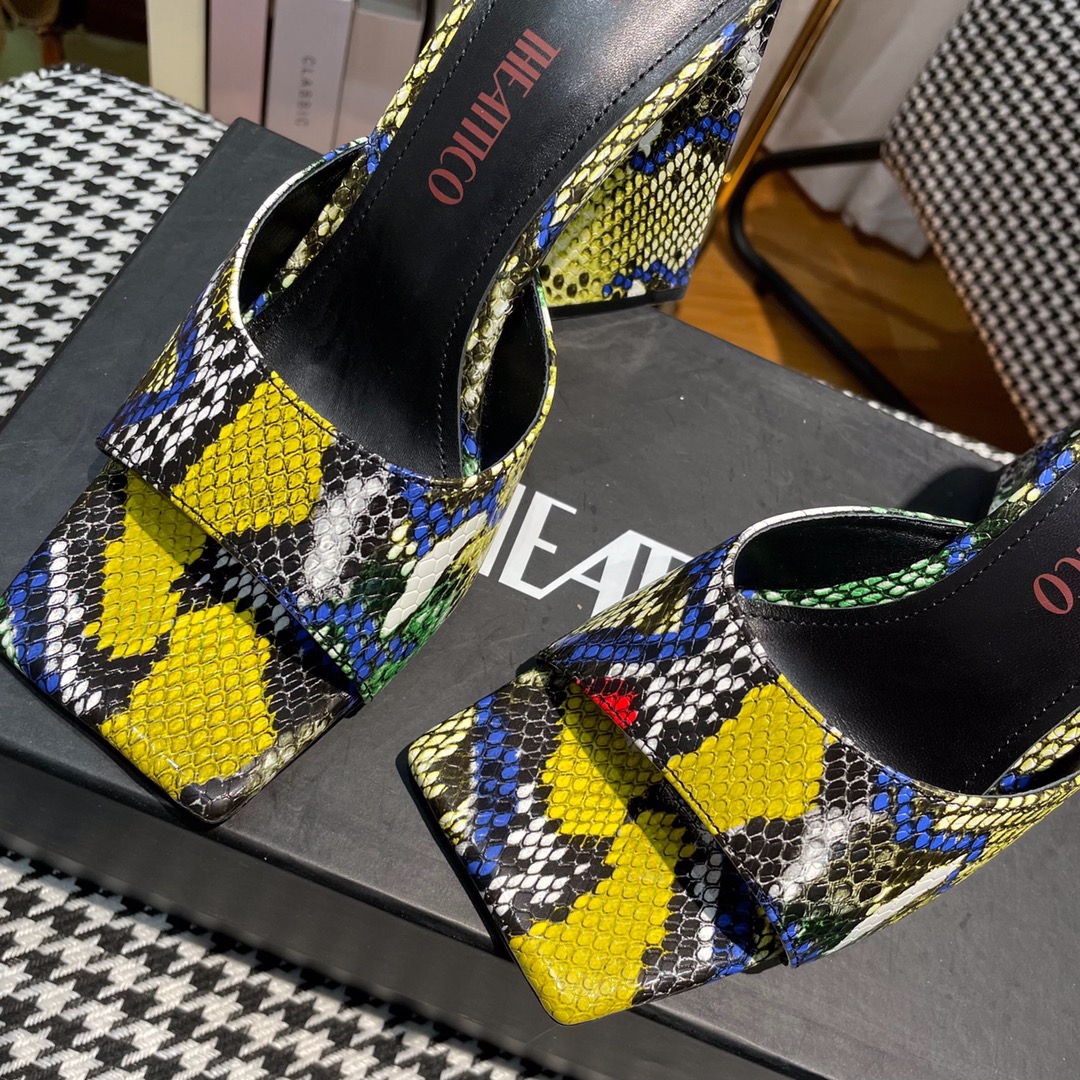 Fashionable Italian Sandals: Triangular Design, High Heels, Bold Colors, Comfortable Fabrics - 图片 6