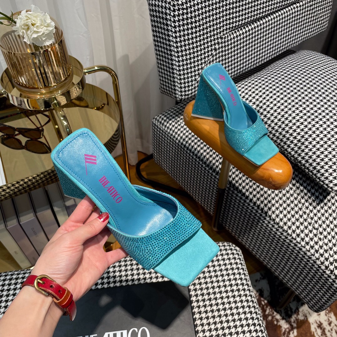 Stylish Italian Sandals: THEEATTICO’s Bold and Comfortable Fashion Collection - 图片 3