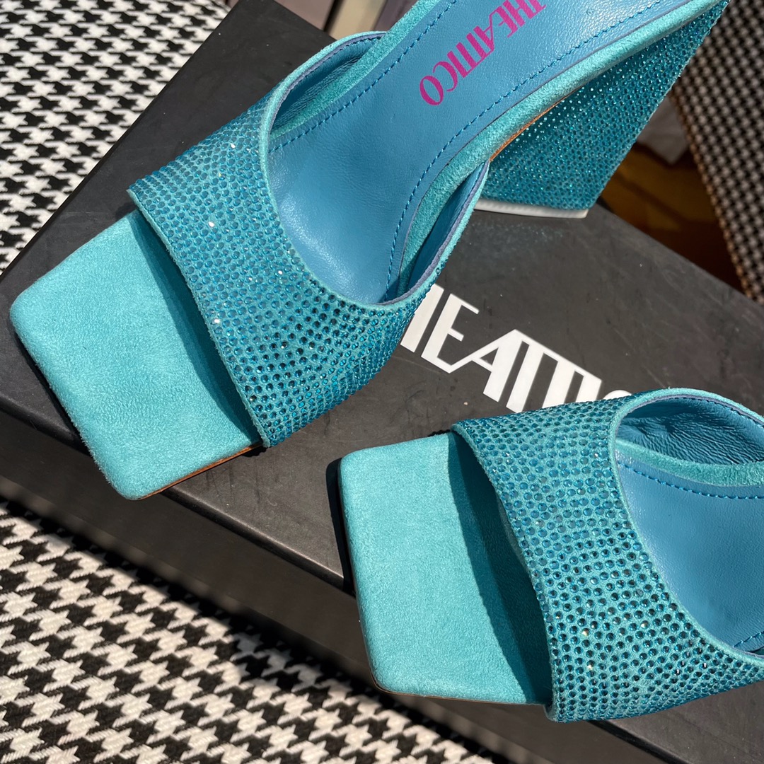 Stylish Italian Sandals: THEEATTICO’s Bold and Comfortable Fashion Collection - 图片 7