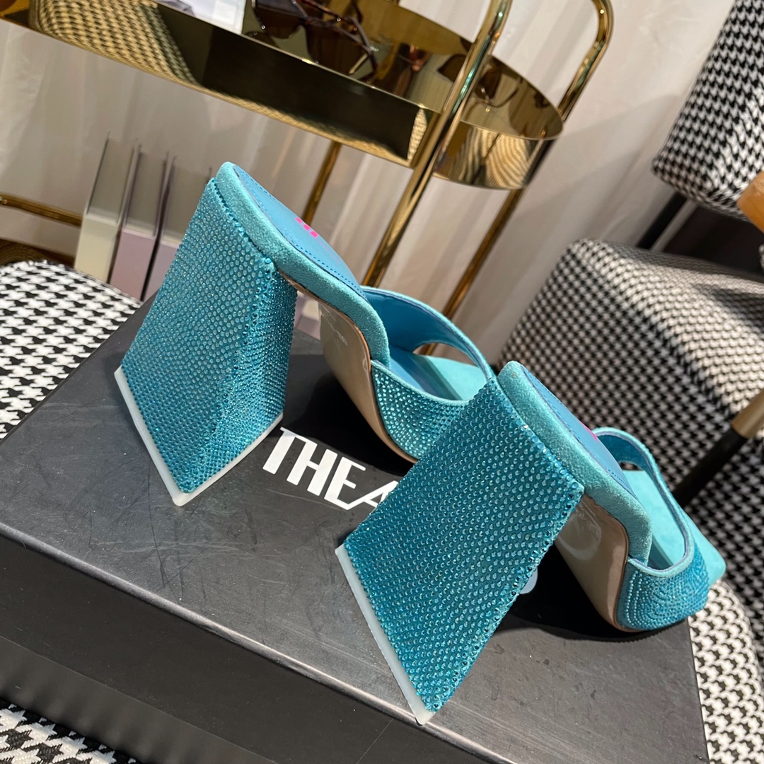 Stylish Italian Sandals: THEEATTICO’s Bold and Comfortable Fashion Collection - 图片 6