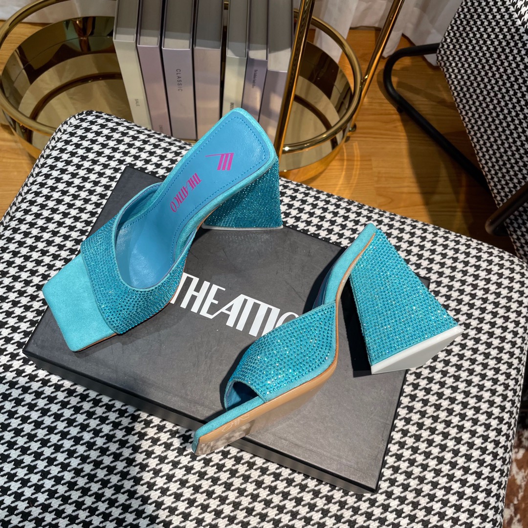 Stylish Italian Sandals: THEEATTICO’s Bold and Comfortable Fashion Collection - 图片 4