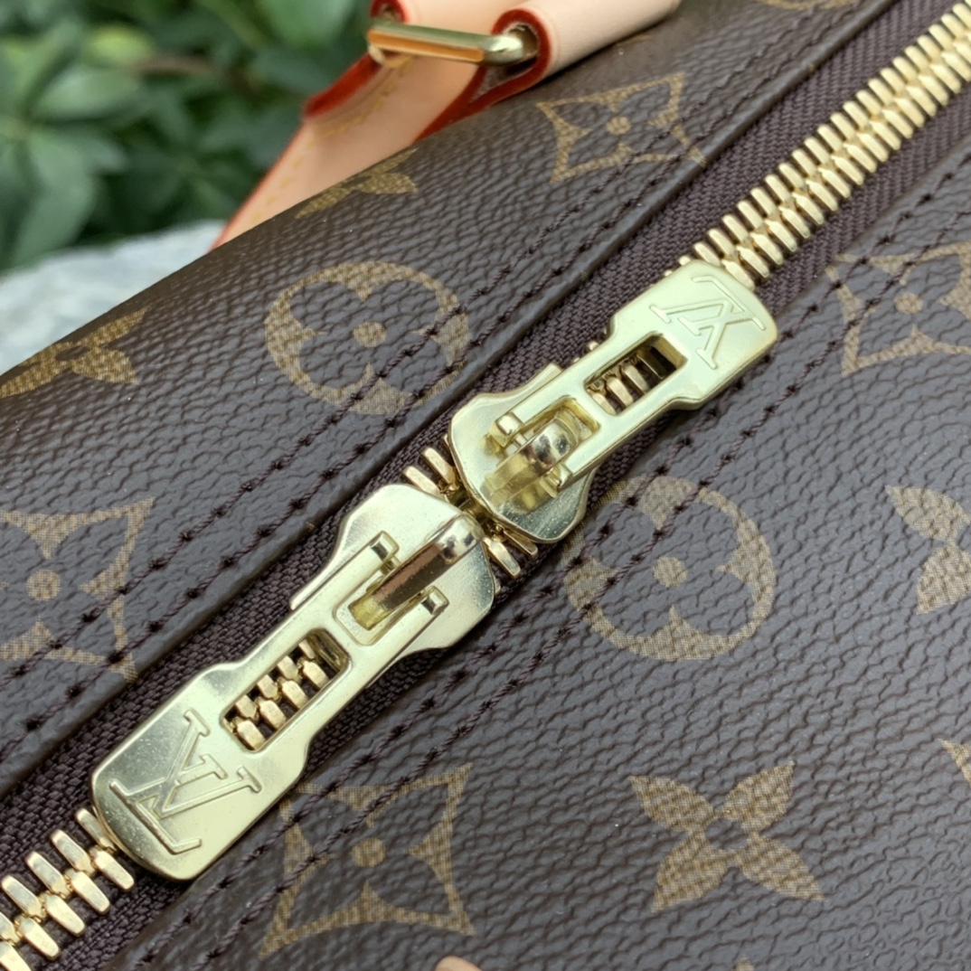 非市场普通货 进口皮料半钢五金 m41418尺寸45-27-20CM喜欢旅行的你推荐你一定要买这个KEE