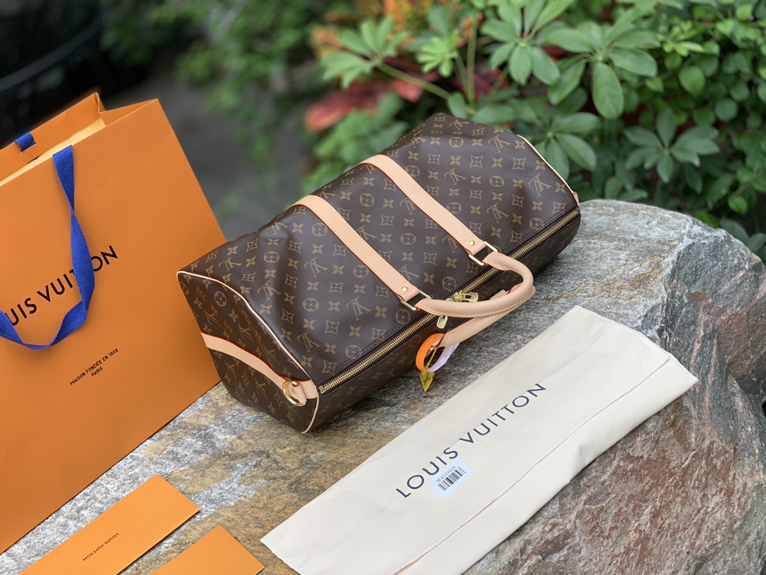 非市场普通货 进口皮料半钢五金 m41418尺寸45-27-20CM喜欢旅行的你推荐你一定要买这个KEE