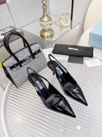 Pradr Prada r ๏ธ Newโผ ๏ธ Exit the factory imported leather bottom RAD* raf simons x 2024 /AW Early spring latest catwalk iron head series ๐๐๐ upper: imported border bead beads and bepened inside: imported water sheepskin underground: original Italian leather outsole heel high heel high heel high heel : 7.5 CM Code: 35-39 (34 /40 /41 Code without refunding) โ
1 Pradr Prada r ๏ธ Newโผ ๏ธ Exit the factory imported leather bottom RAD* raf simons x 2024 /AW Early spring latest catwalk iron head series ๐๐๐ upper: imported border bead beads and bepened inside: imported water sheepskin underground: original Italian leather outsole heel high heel high heel high heel : 7.5 CM Code: 35-39 (34 /40 /41 Code without refunding) โ