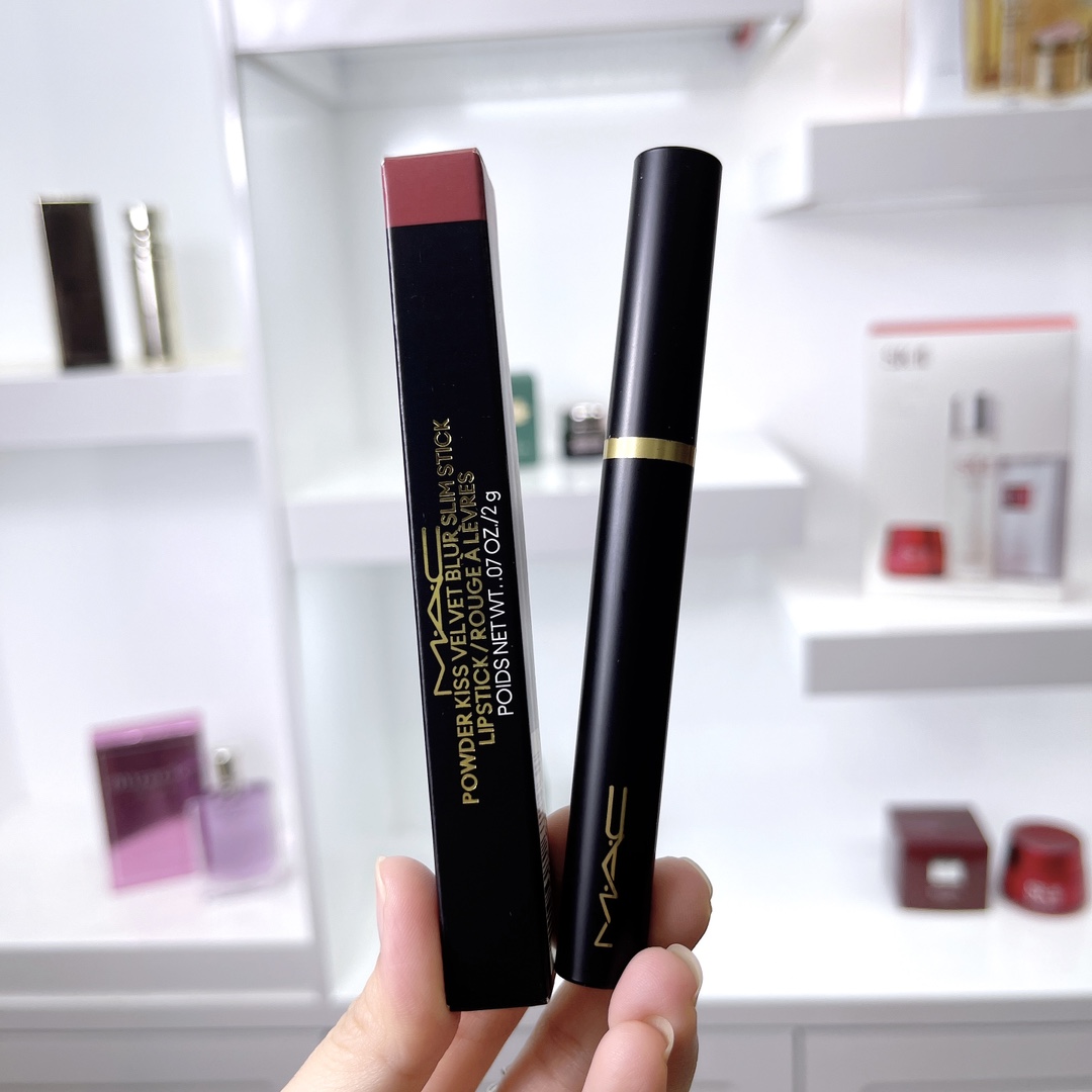 MAC Powder Kiss Velvet Blur Slim Stick Lipstick - Matte, Long-Lasting Color 2 i1653454916 2672 0