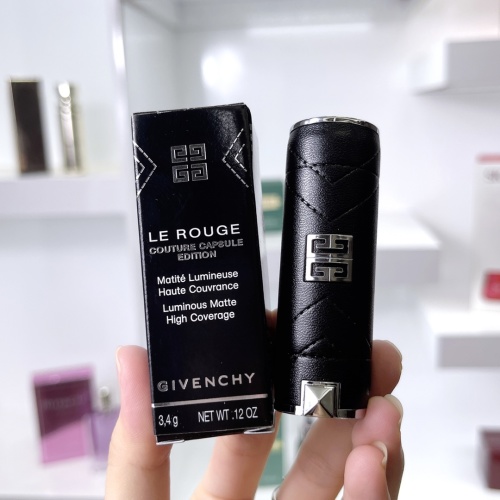 Givenchy Le Rouge Couture Capsule Edition Lipstick - Limited Edition Shade 333 1 Givenchy Le Rouge Couture Capsule Edition Lipstick - Limited Edition Shade 333
