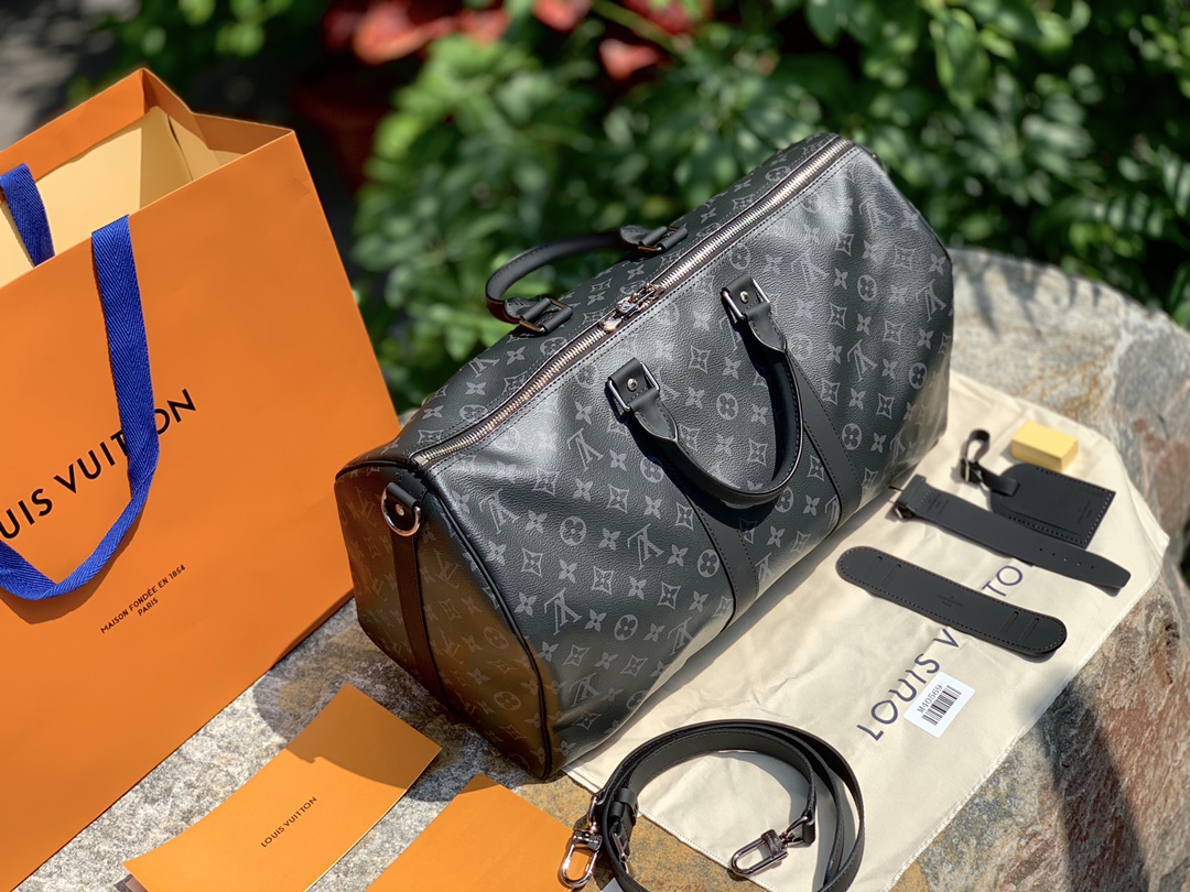 非市场普通货 进口皮料半钢五金 m40569 尺寸45x27x20㎝ 黑花。海外原厂渠道！品质保障，闭眼