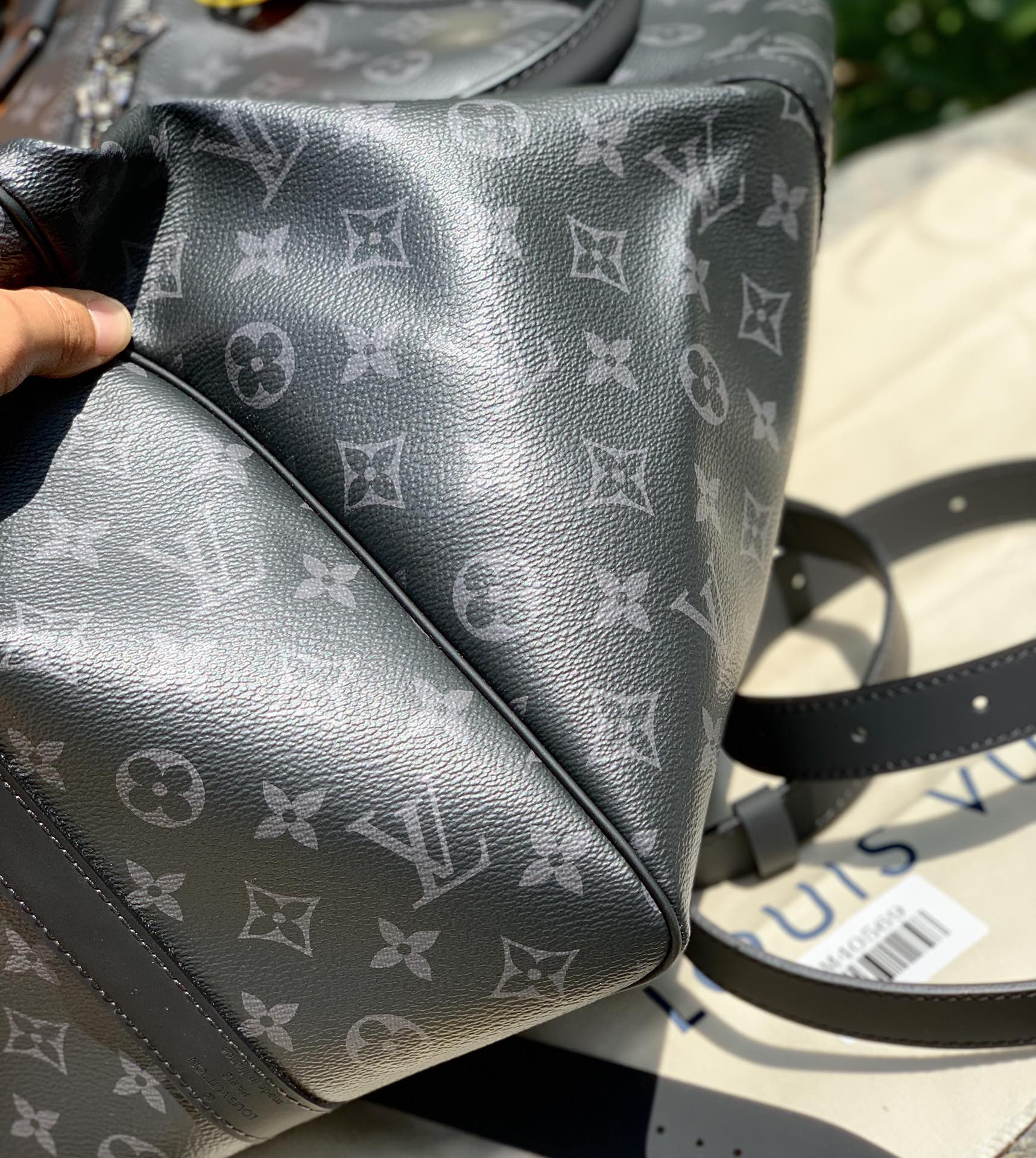 非市场普通货 进口皮料半钢五金 m40569 尺寸45x27x20㎝ 黑花。海外原厂渠道！品质保障，闭眼