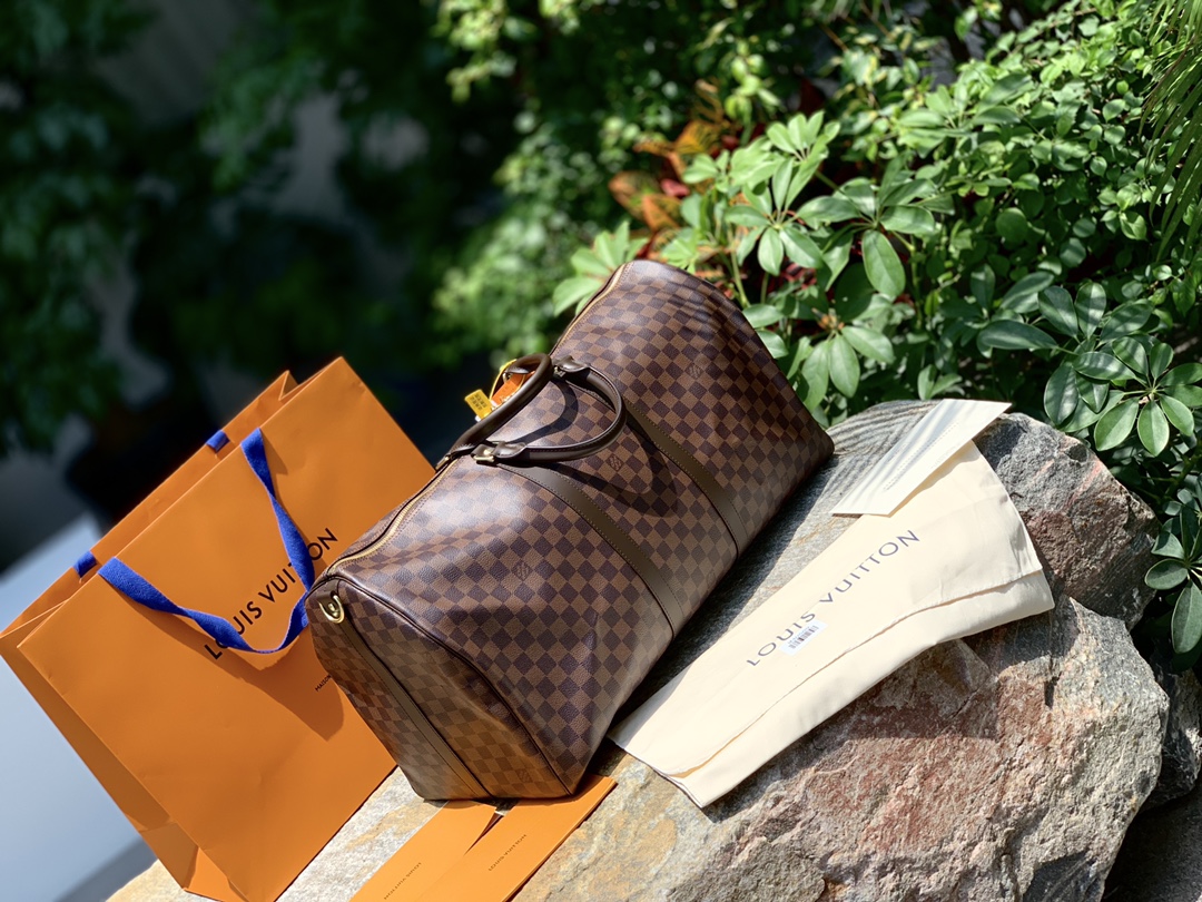 非市场普通货 进口皮料半钢五金 m41414格纹尺寸55 x 31 x 26 CM海外原厂渠道货！我们家