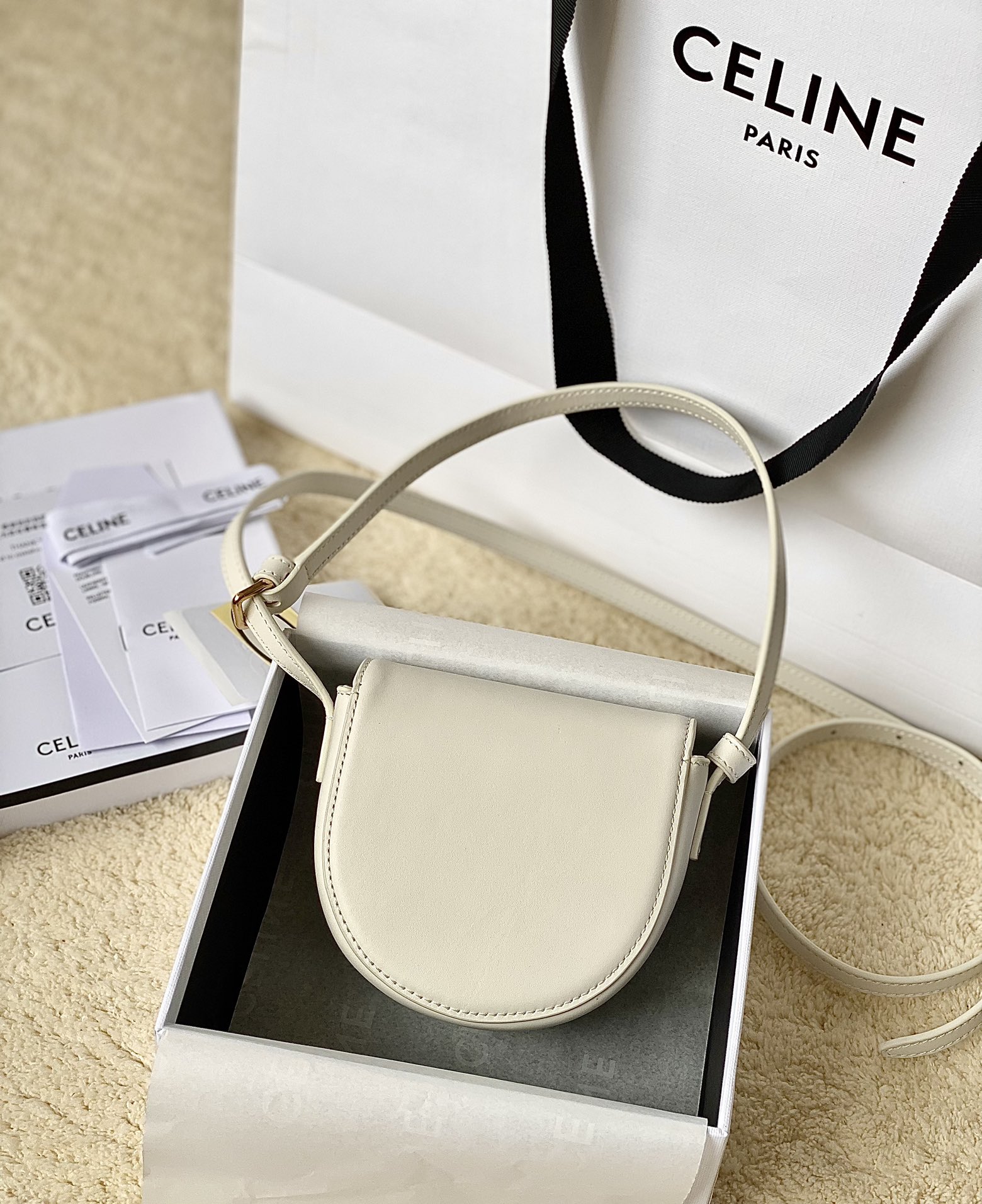 CELINE赛琳顶级小牛皮最新款迷你马鞍包10J303