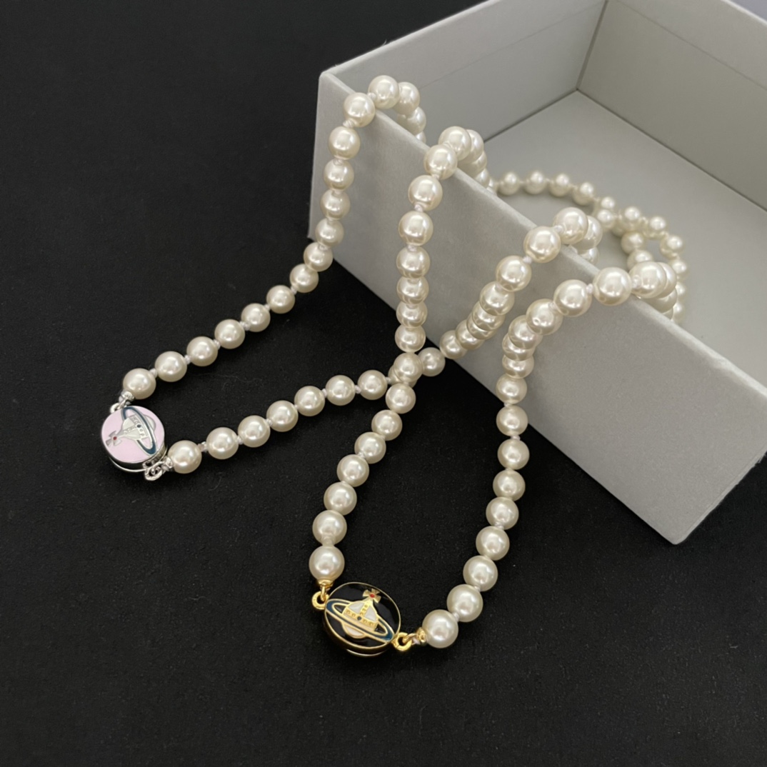 Vivienne Westwood 西太后星球珍珠项链