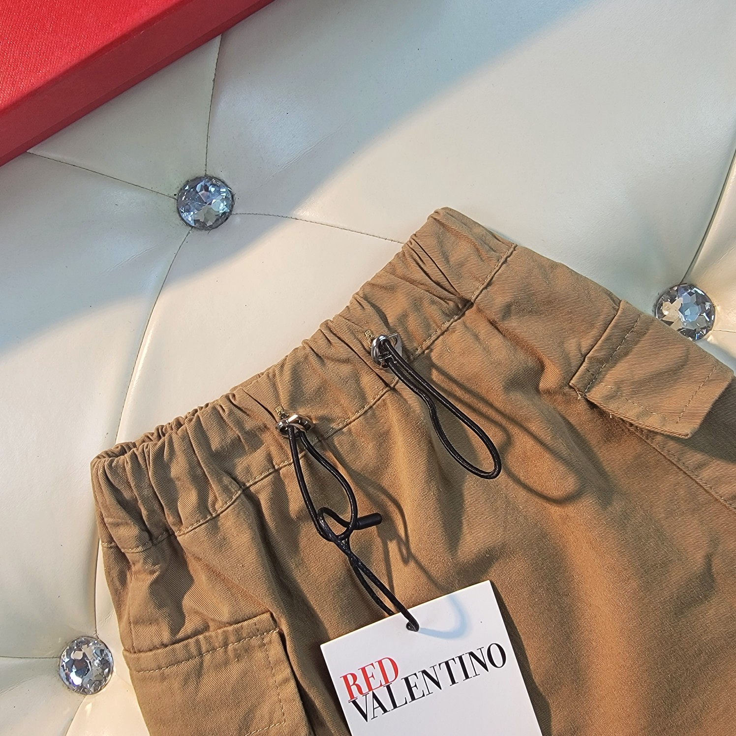 Valentino Valentino’s 2022 Kids Skirt: Soft, Cozy, Good Quality, Various Sizes Available. - 图片 2