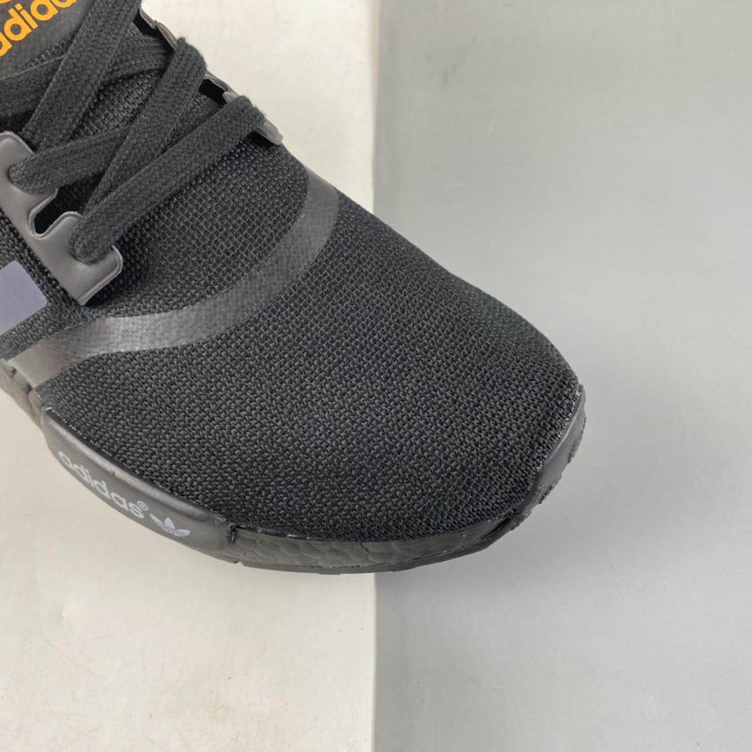 P170 Adidas NMD_R1 SPECTOO 阿迪三叶草低帮休闲爆米花跑步鞋 FV8025