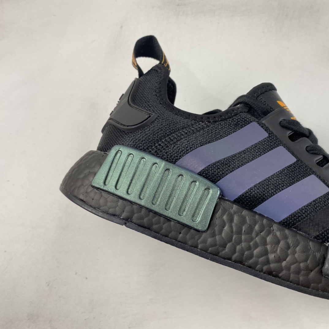 P170 Adidas NMD_R1 SPECTOO 阿迪三叶草低帮休闲爆米花跑步鞋 FV8025