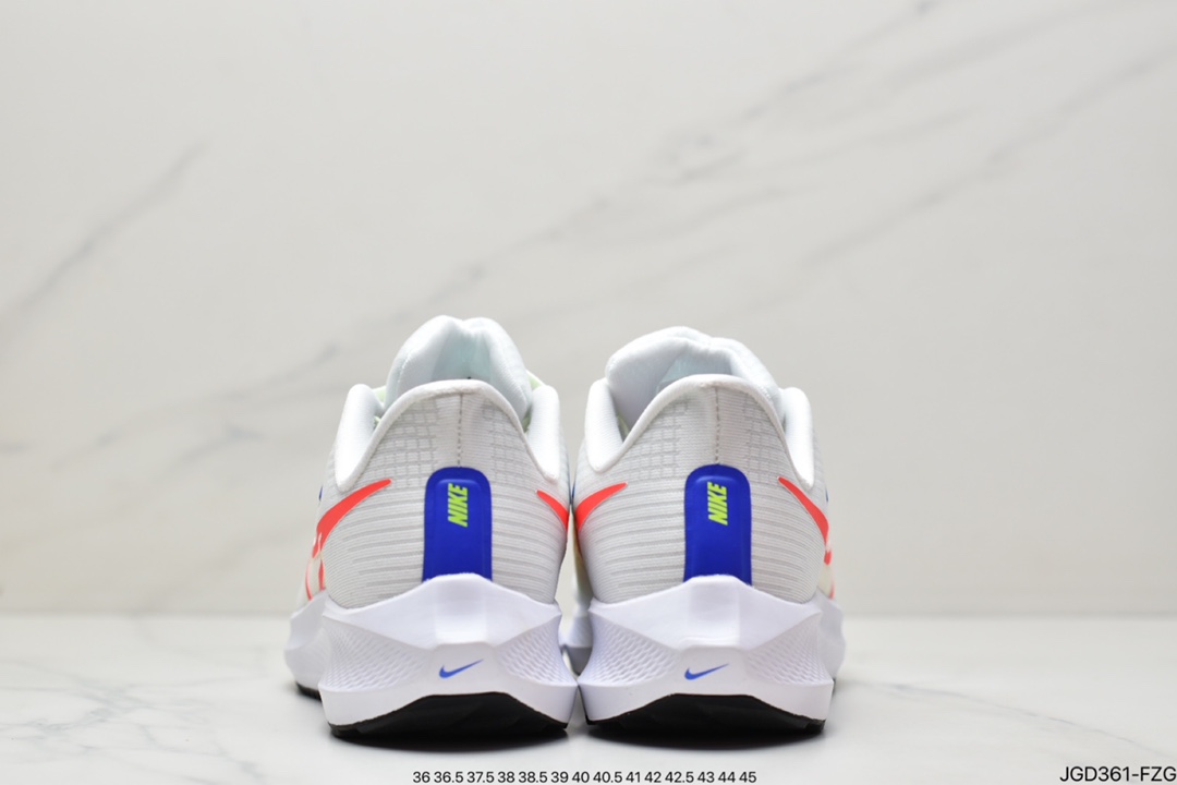 180 耐克Nike Air Zoom Winflo 39登月代 2022夏季新款超轻网面透气时尚休闲鞋