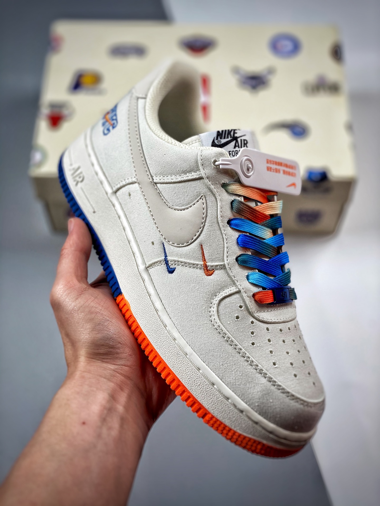 -3 Nike Air Force 1 Low ’07 “渐变双钩” 空军一号低帮休闲板鞋 双鞋带设计 原装定制鞋盒 原厂皮料 原楦原纸板 纯正版型 高清洁度 内置全掌气垫 货号：CL6326-168 Size：36 36.5 37.5 …