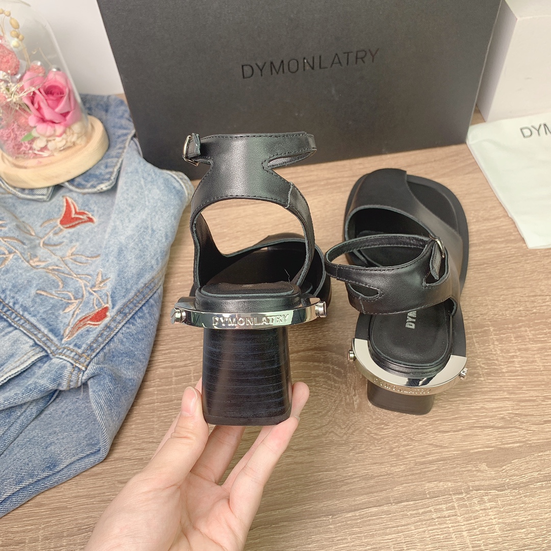 2022 Spring Summer Metal Patch Decorated Sandals by DYMONLATERY: Features, Materials, Price - 图片 8