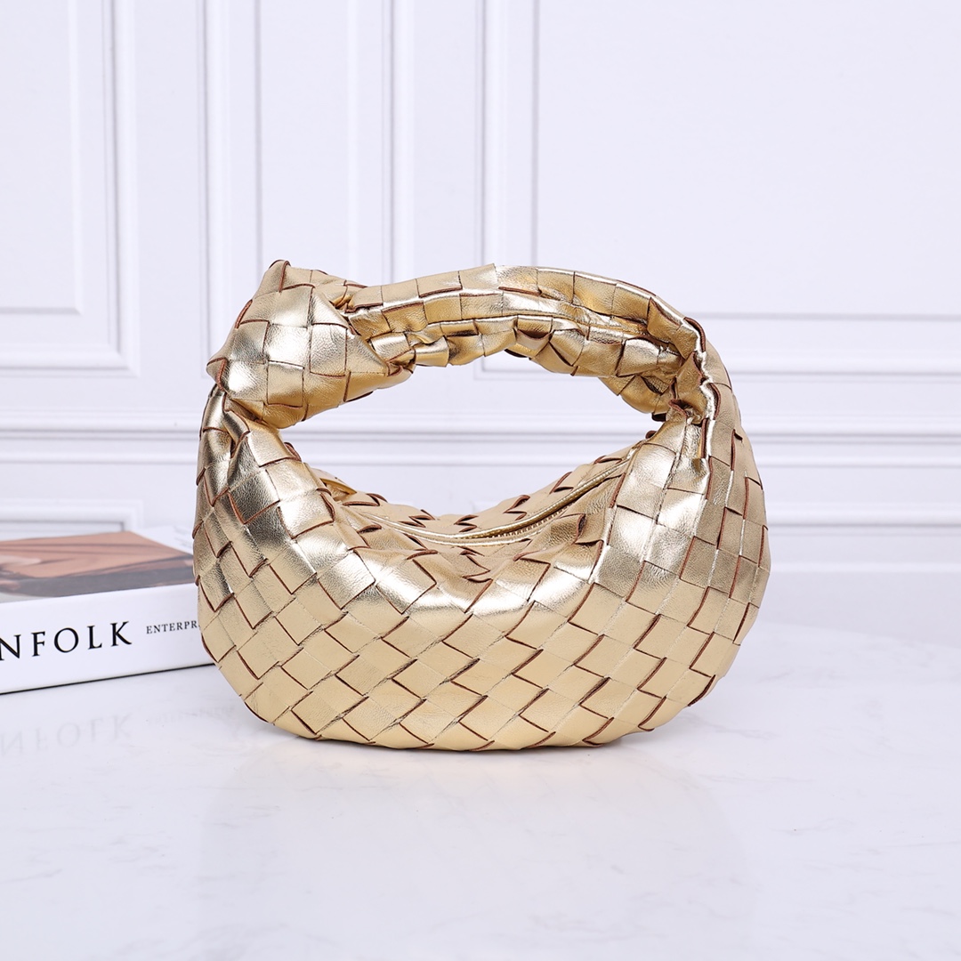 Bottega Veneta Intrecciato Nappa Knot Hobo Handbag