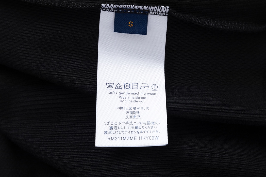669#LV（男女同款）32S双纱爽全棉270克重高品质经典款专柜版微妙的反转logo和轻微的退色效果+