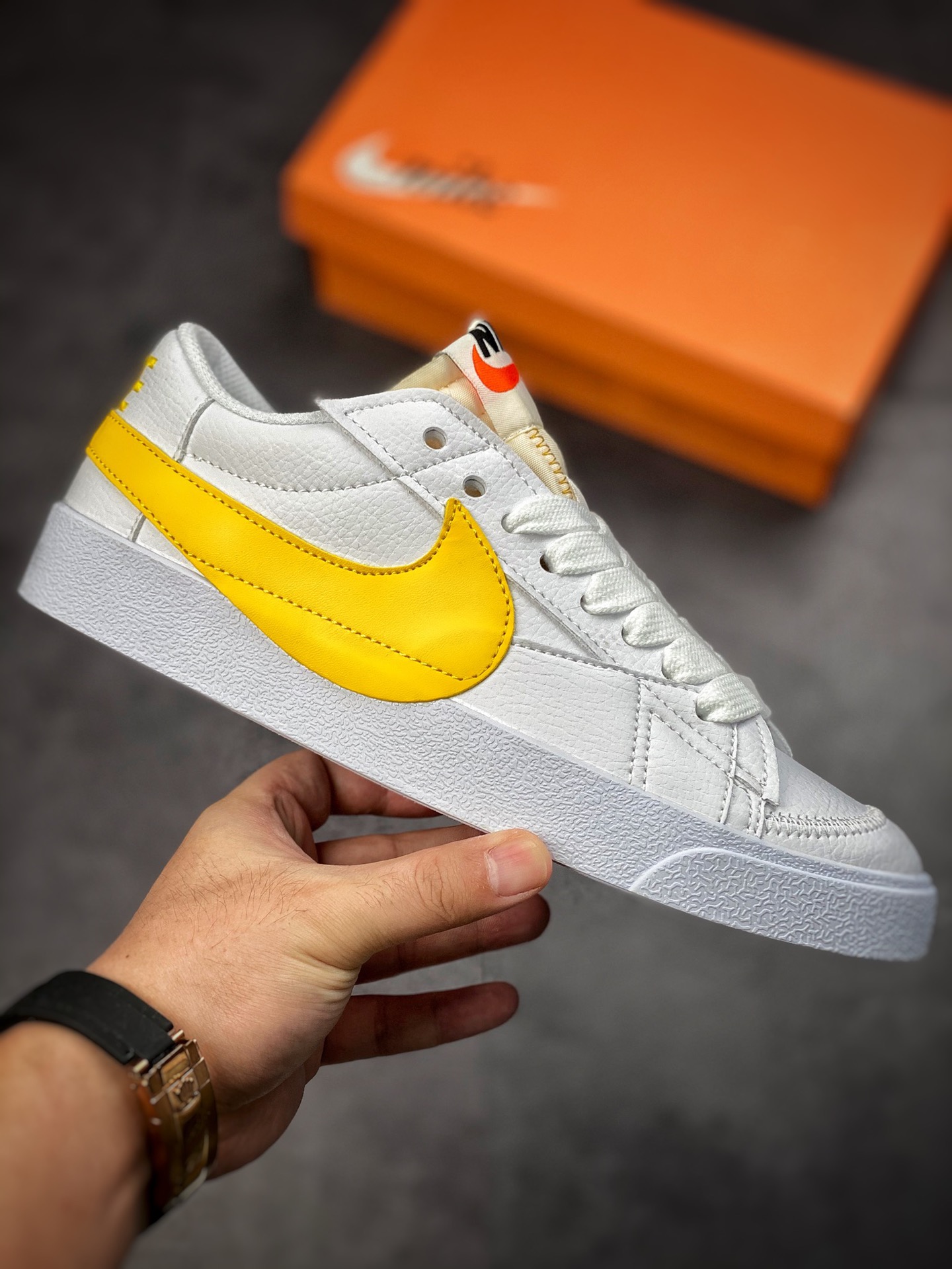 150 Nike Blazer Low’77 Jumbo 白黄 经典百搭低帮开拓者休闲运动板鞋 DV3506-100
